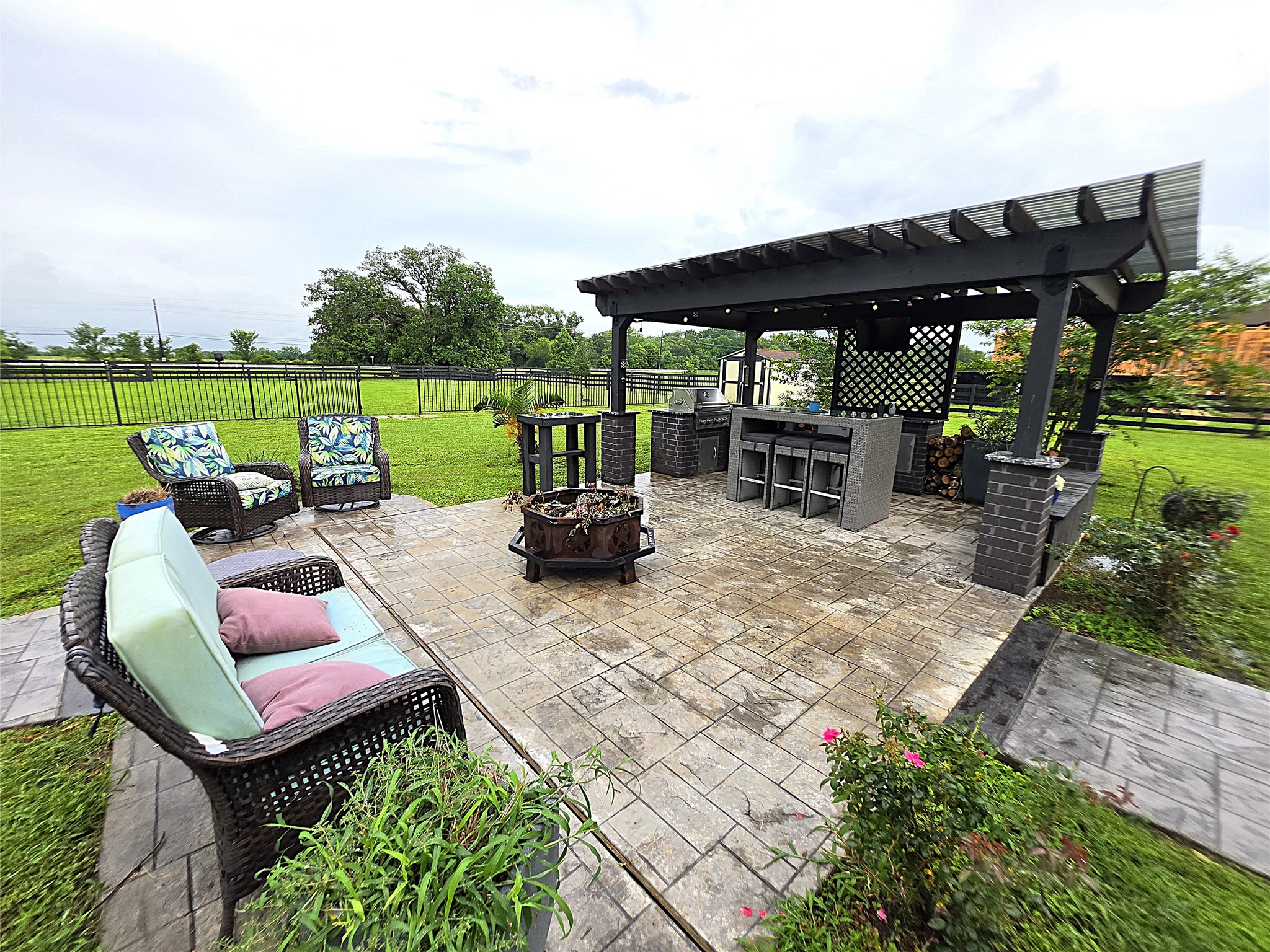 202 Lakeland Circle Rosharon, TX 77583 - Photo 24 of 29