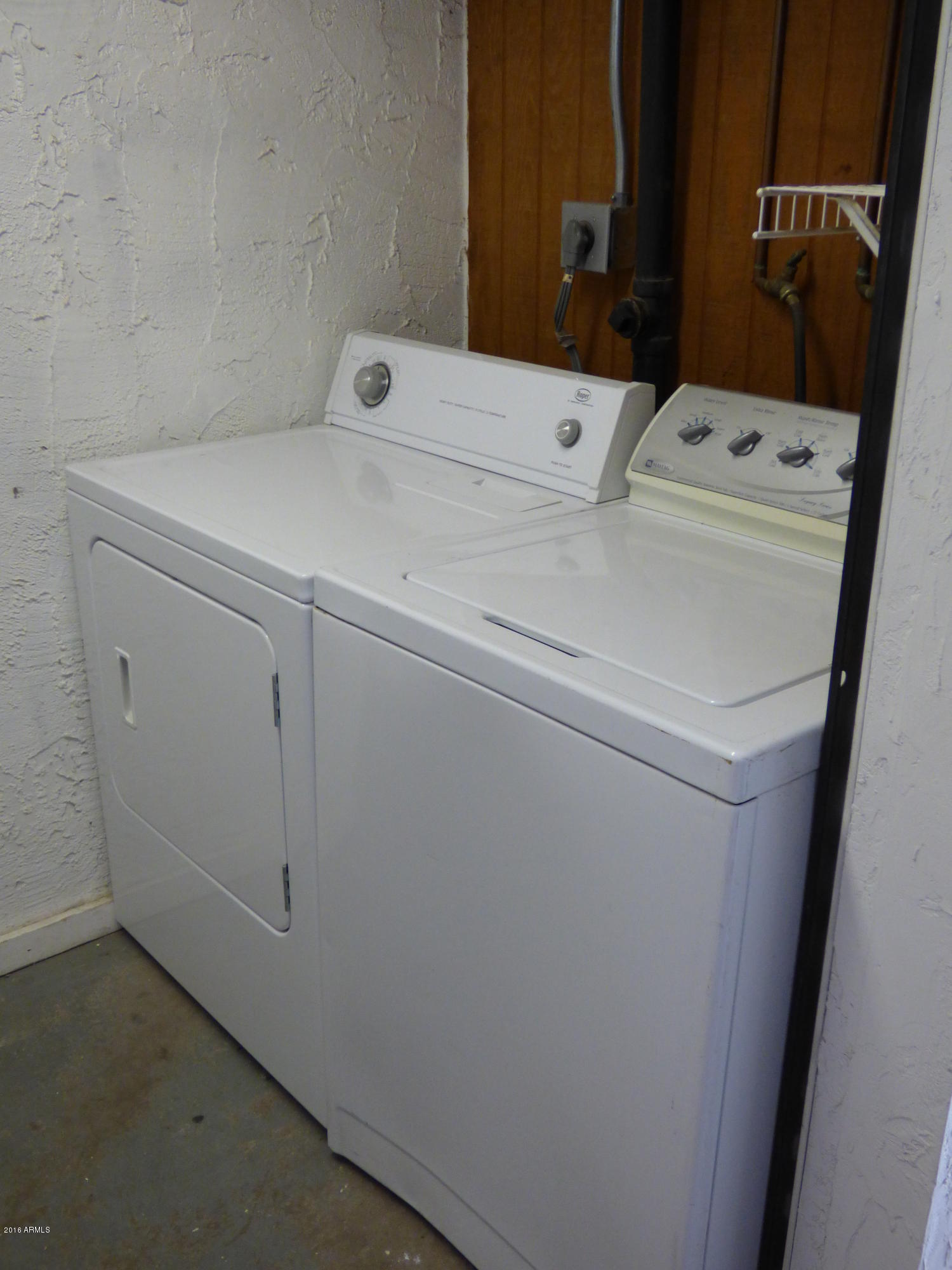 1250 East Bethany Home Road, Unit 21 Phoenix, AZ 85014 - Photo 11 of 13 Laundry Room