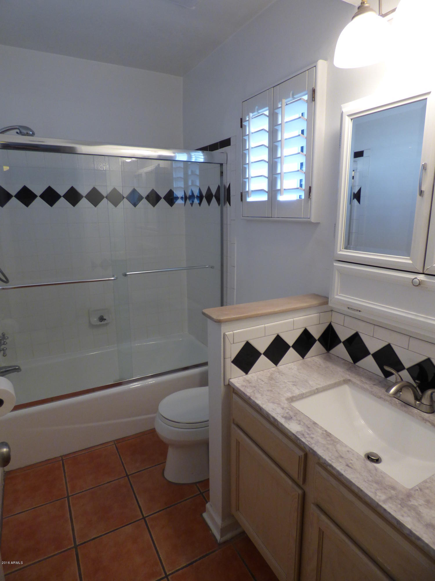 1250 East Bethany Home Road, Unit 21 Phoenix, AZ 85014 - Photo 5 of 13 Bathroom