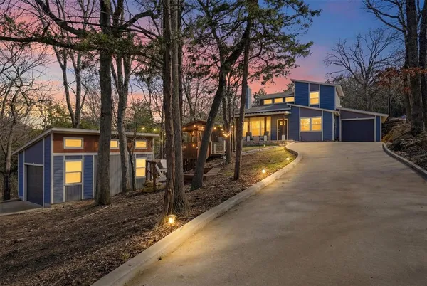 $625,000 | 404 Hacienda, Pottsboro, TX 75076