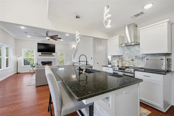 $625,000 | 404 Hacienda, Pottsboro, TX 75076