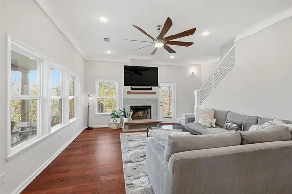 $625,000 | 404 Hacienda, Pottsboro, TX 75076