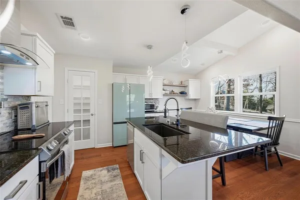 $625,000 | 404 Hacienda, Pottsboro, TX 75076