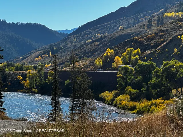 $1,795,000 | 1610 J-W Drive, Jackson, WY 83001