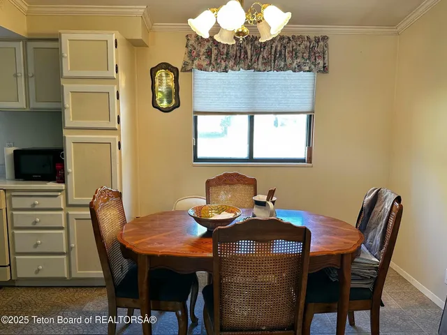 $1,795,000 | 1610 J-W Drive, Jackson, WY 83001