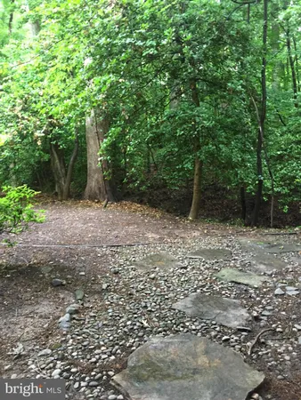 $2,350 | 11723 Karbon Hill Court, Unit T3, Reston, VA 20191