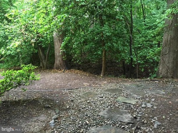 $2,350 | 11723 Karbon Hill Court, Unit T3, Reston, VA 20191