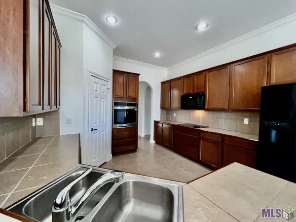 $425,000 | 41152 New Orleans Drive, Sorrento, LA 70778