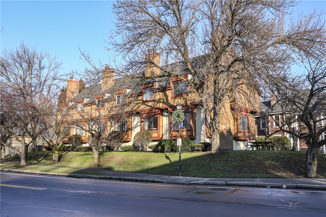 52 Vick Park B Rochester, NY 14607 - Photo 1 of 31