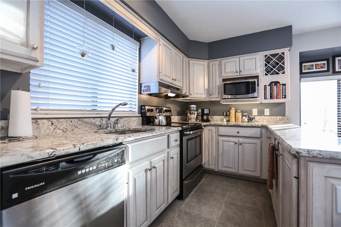 52 Vick Park B Rochester, NY 14607 - Photo 18 of 31