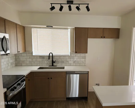 $320,000 | 3640 North 86th Lane, Phoenix, AZ 85037