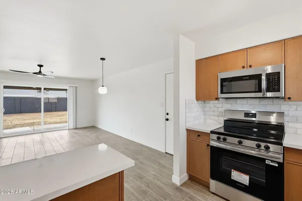 $320,000 | 3640 North 86th Lane, Phoenix, AZ 85037