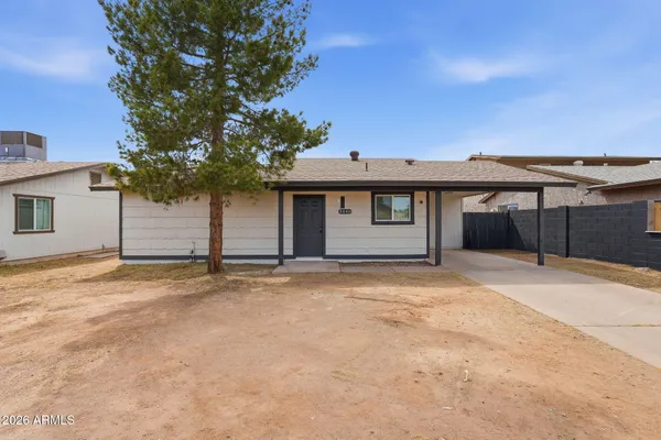 $320,000 | 3640 North 86th Lane, Phoenix, AZ 85037