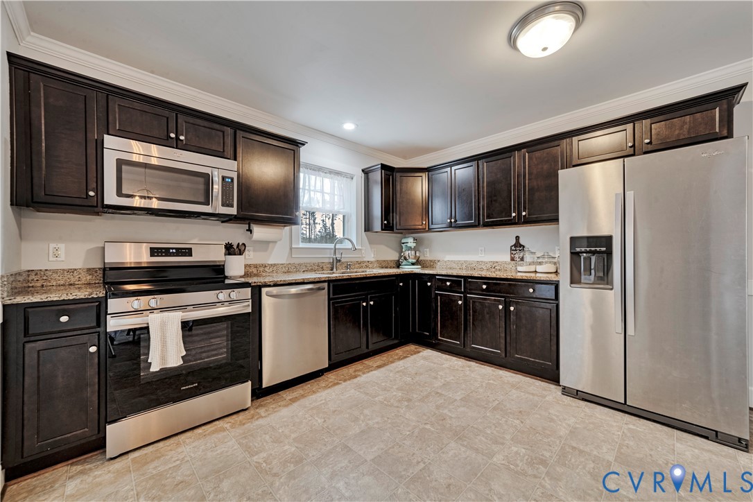 340 Manchester Road Bumpass, VA 23024 - Photo 13 of 44