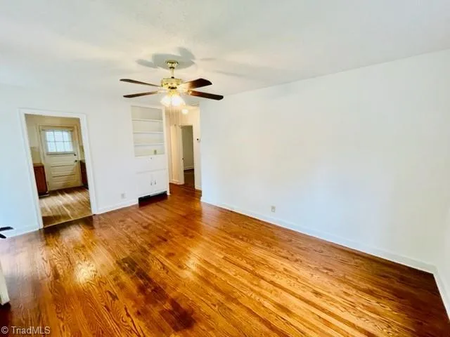 $1,400 | 2718 Robin Hood Drive, Greensboro, NC 27408