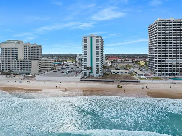 $225,000 | 2800 North Atlantic Avenue, Unit 101, Daytona Beach, FL 32118