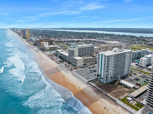 $225,000 | 2800 North Atlantic Avenue, Unit 101, Daytona Beach, FL 32118