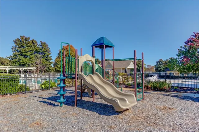 $700,000 | 380 Fairway Circle, Monroe, GA 30656