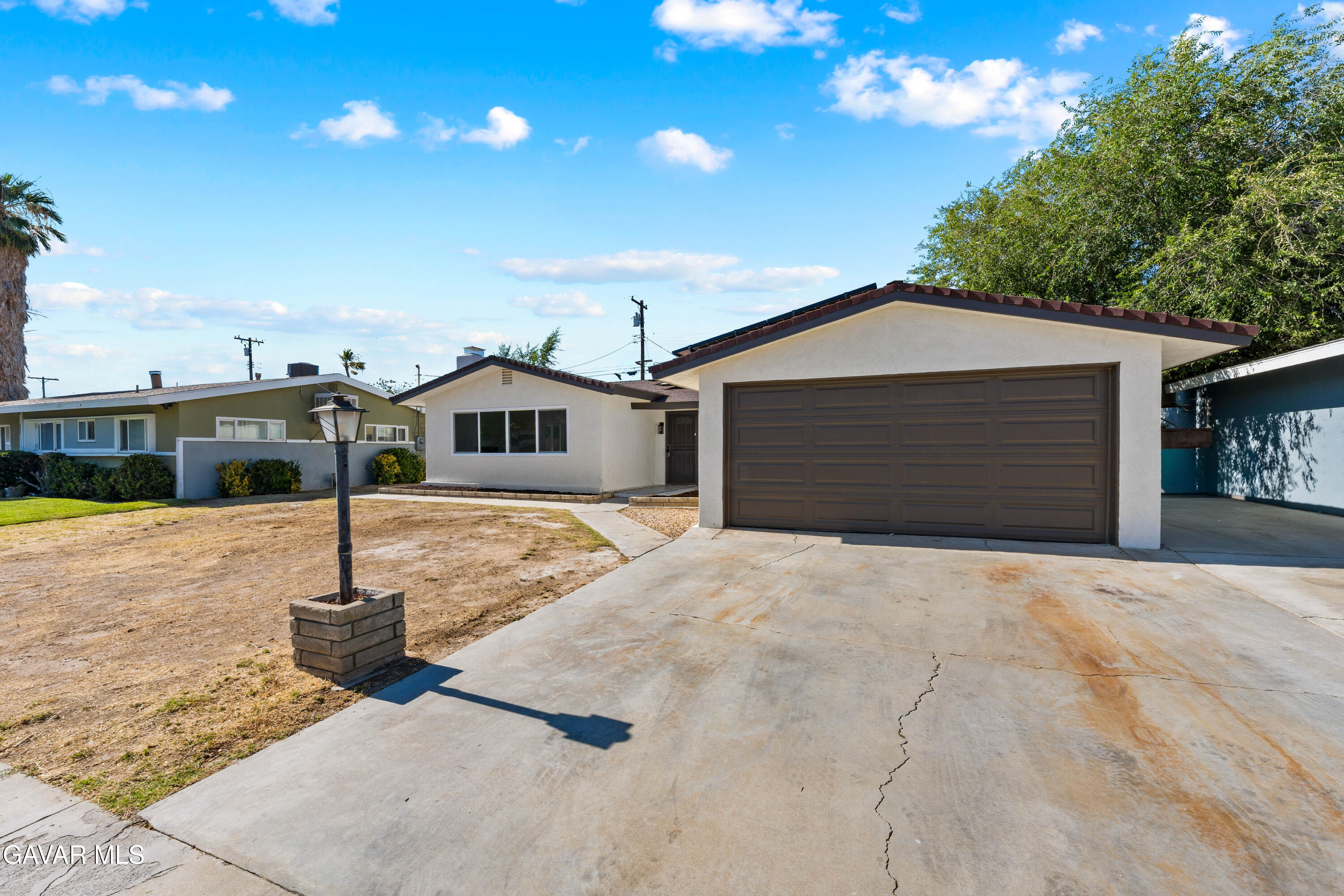 403 Lightcap Street Lancaster, CA 93535 - Photo 7 of 44 Lightcap-5