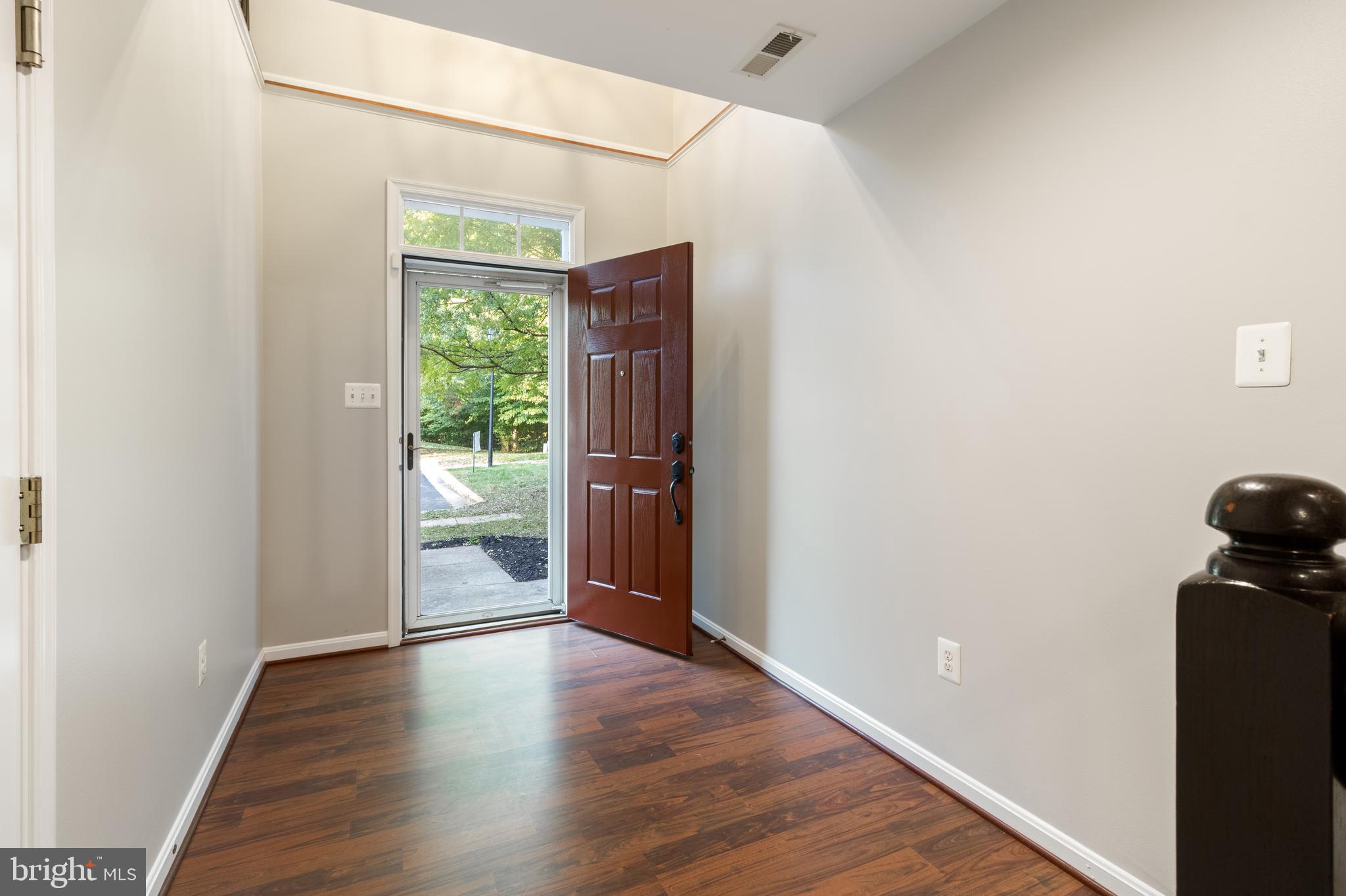 2386 Jostaberry Way Odenton, MD 21113 - Photo 2 of 36 Entryway