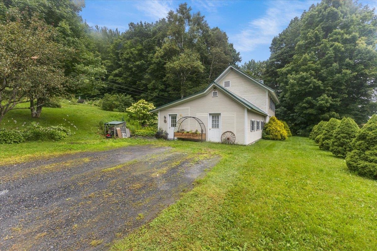 3787 Vermont Rte 100 Duxbury, VT 05676 - Photo 22 of 34 Gallery Image 22