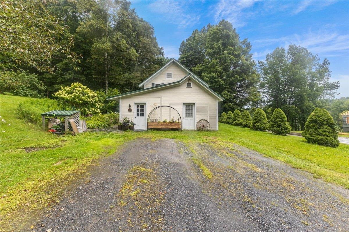 3787 Vermont Rte 100 Duxbury, VT 05676 - Photo 23 of 34 Gallery Image 23