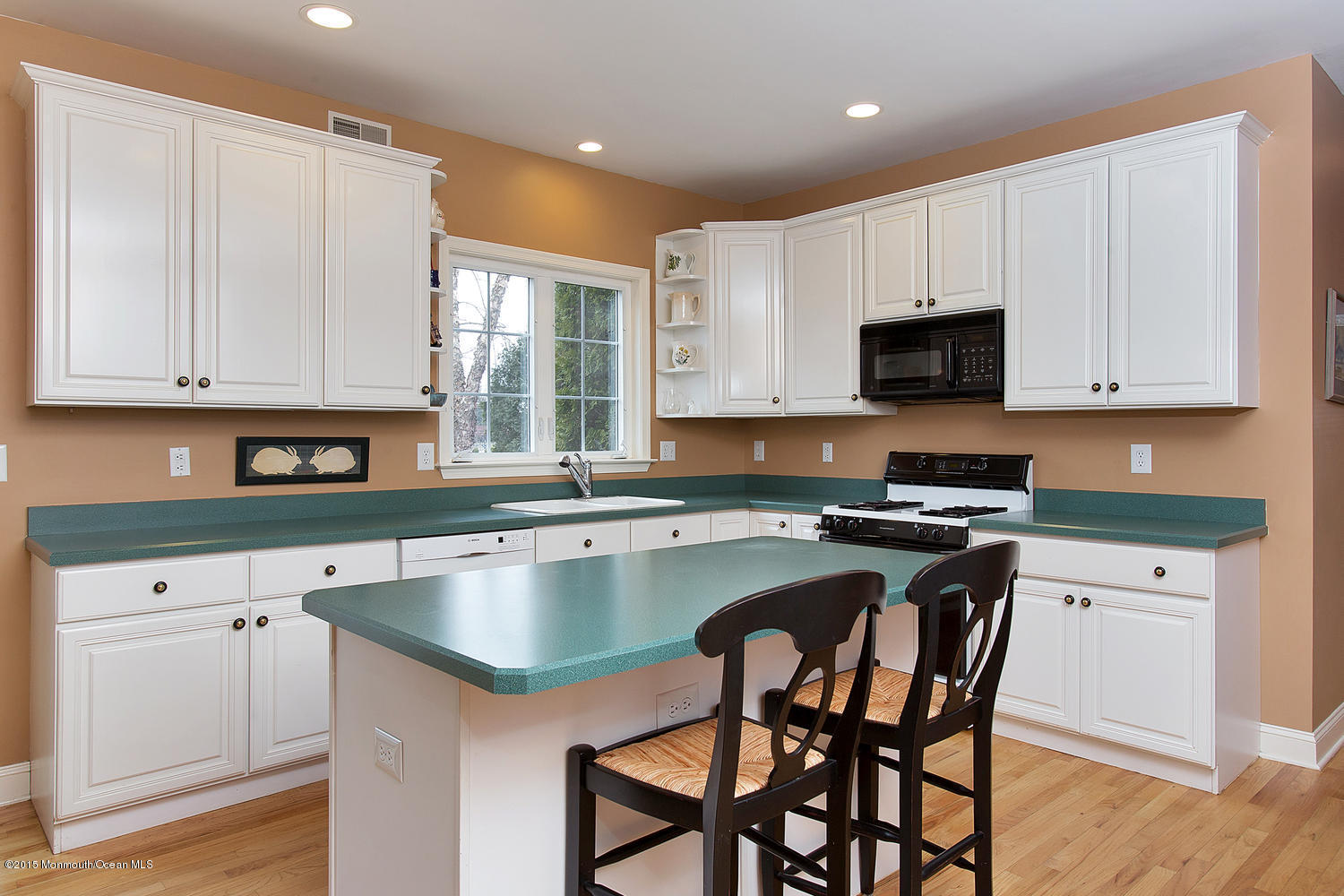 1218 Remsen Mill Road Neptune, NJ 07753 - Photo 10 of 29 Kitchen