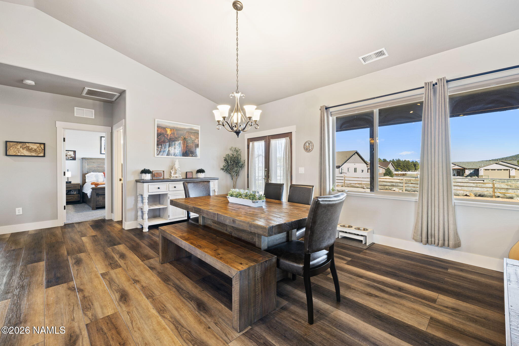 156 Trilogy Drive Williams, AZ 86046 - Photo 9 of 37 Dining