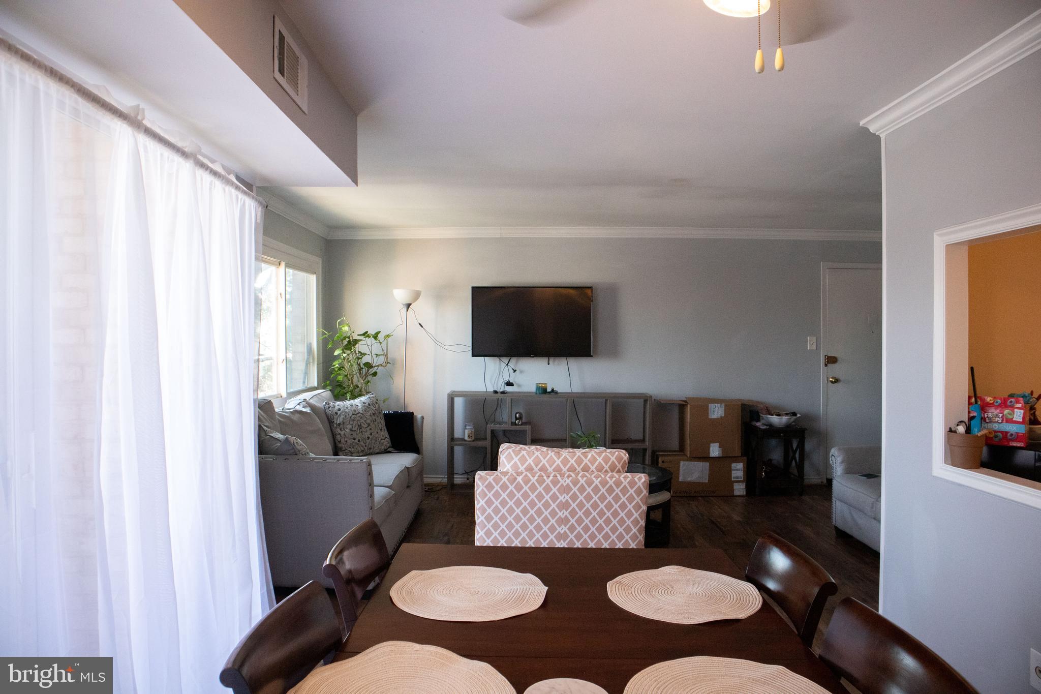 2900 Kings Chapel Road, Unit 10 Falls Church, VA 22042 - Photo 4 of 11