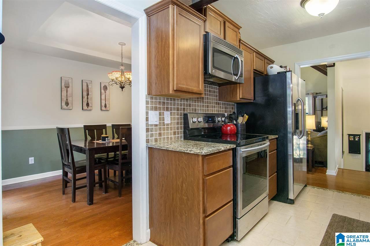 4617 Chablis Way Birmingham, AL 35244 - Photo 9 of 26