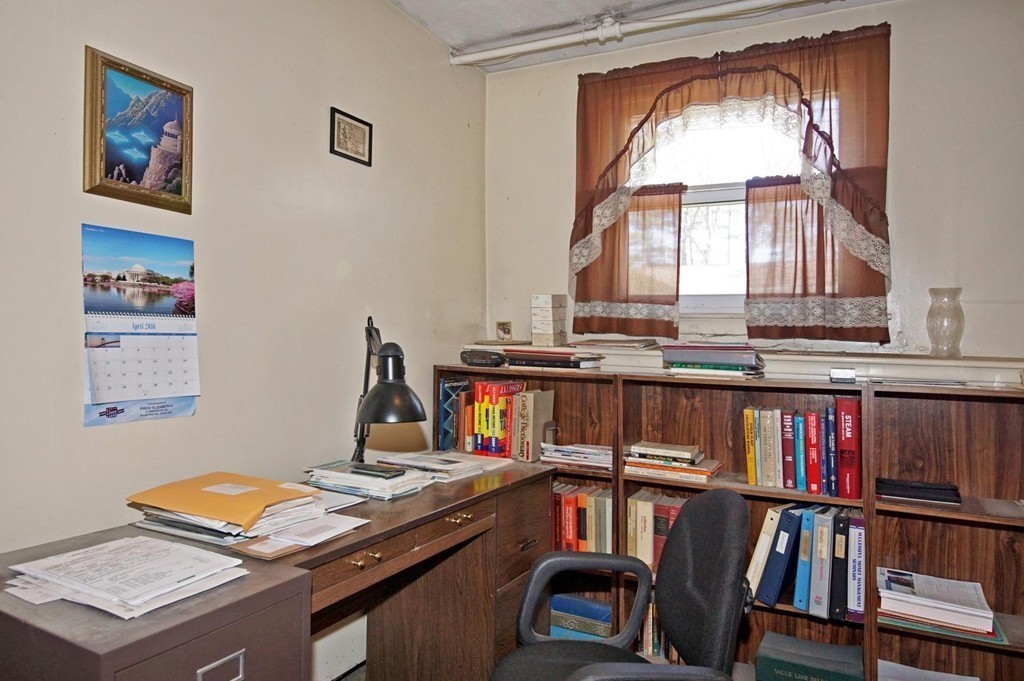 7 Upland Road Burlington, MA 01803 - Photo 13 of 16 Gallery Image 13