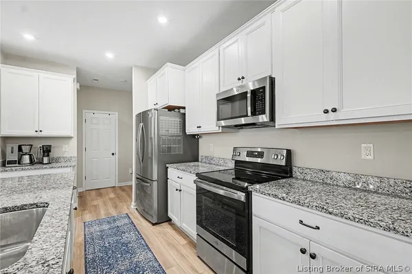 $374,900 | 1210 Sir Barton Court, Memphis, IN 47143