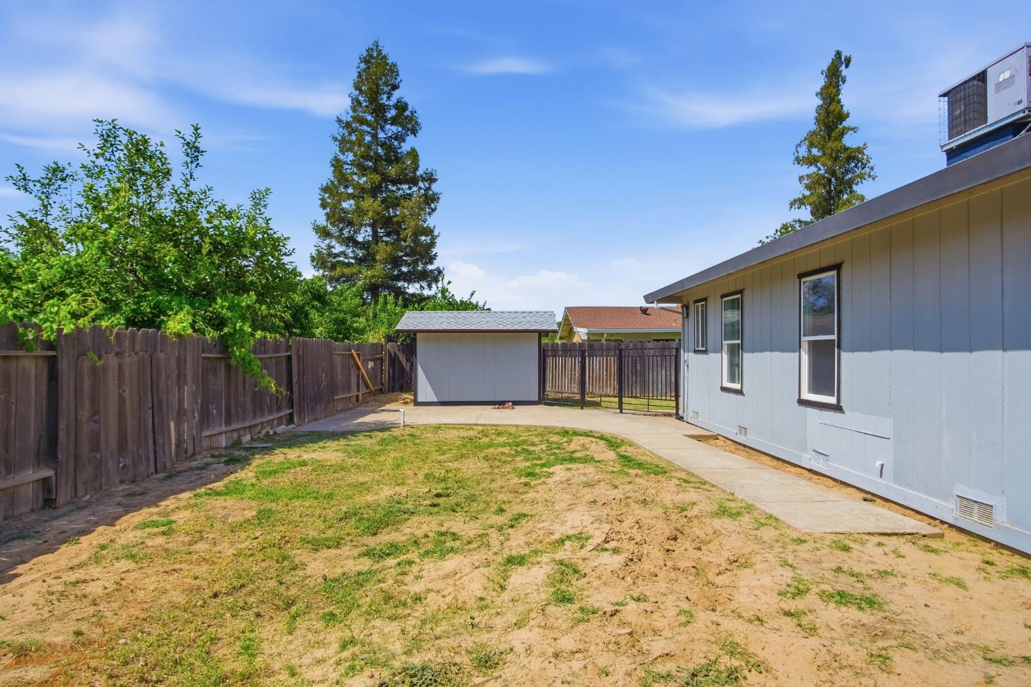 7161 Rita Way Winton, CA 95388 - Photo 25 of 33