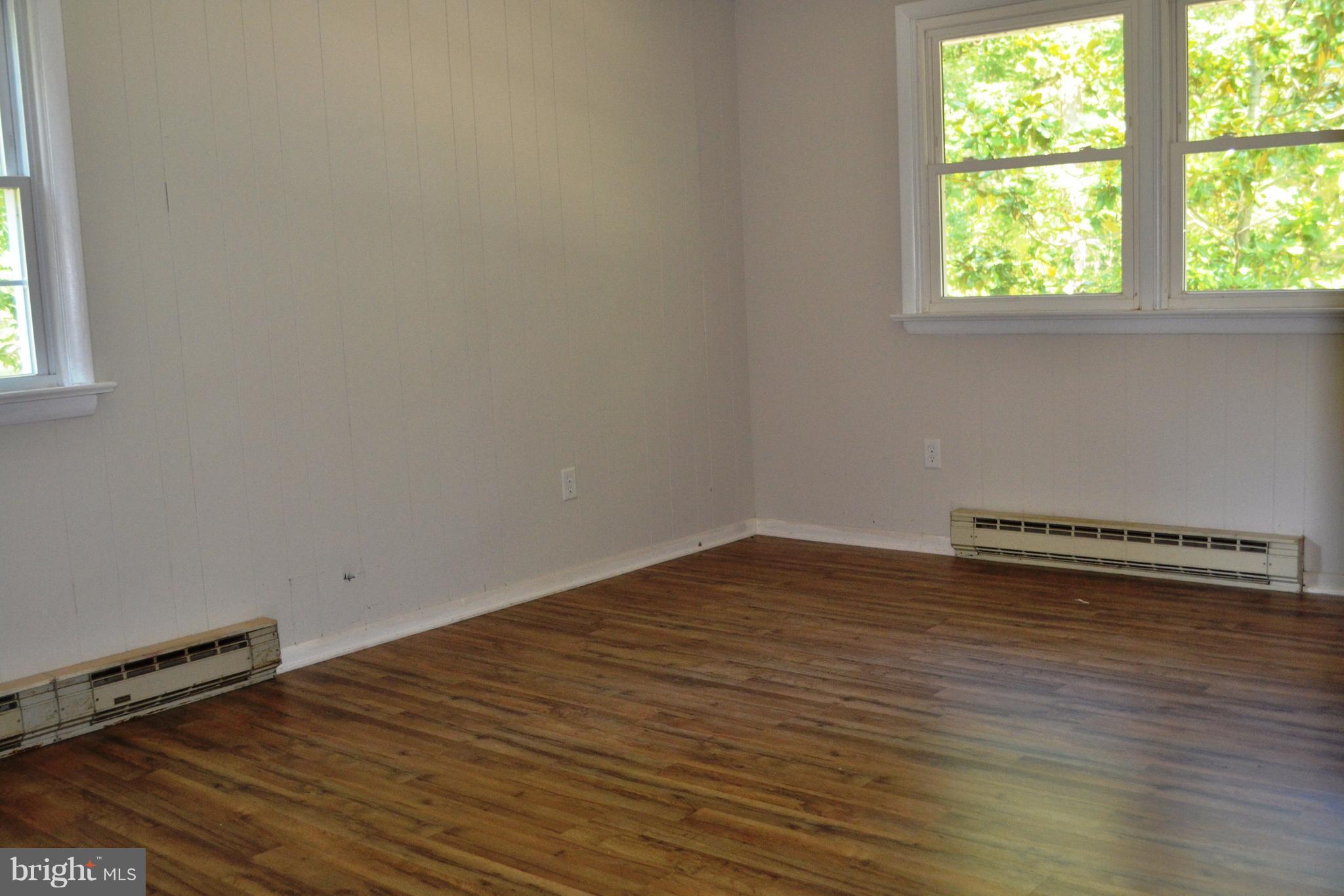 7598 Blueberry Acres Road St. Michaels, MD 21663 - Photo 14 of 30 Office or Bedroom on main floor - with bathroom