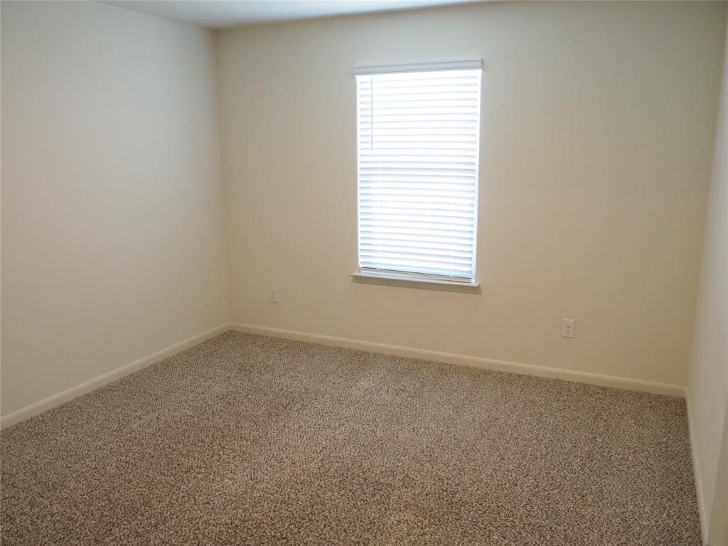 13832 Musselshell Drive Ponder, TX 76259 - Photo 25 of 34