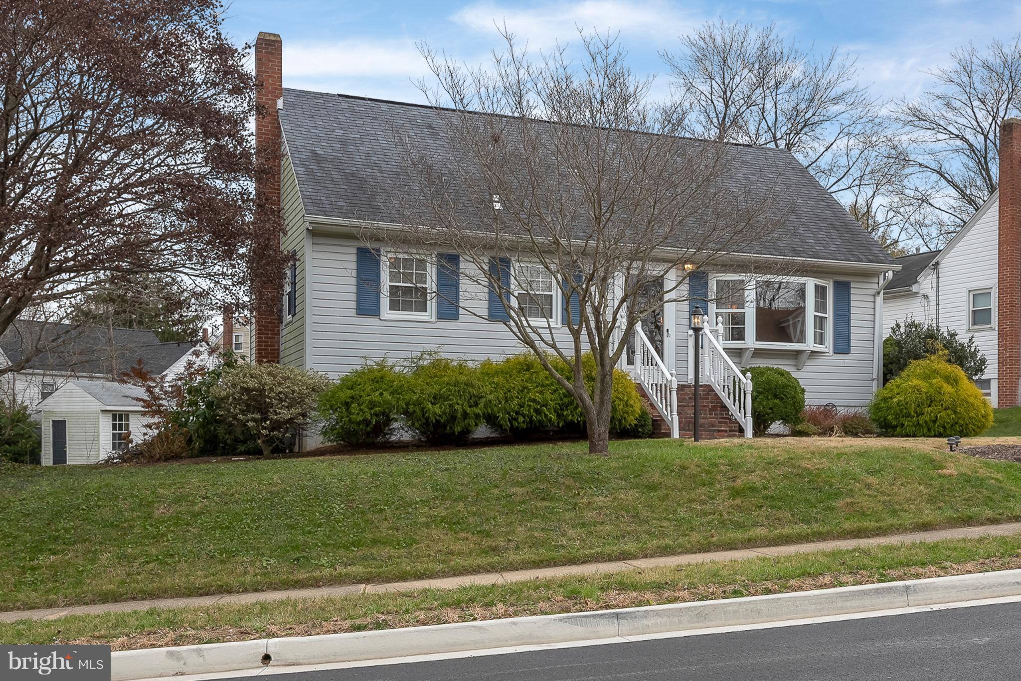 1100 Oakland Terrace Road Baltimore, MD 21227 - Photo 3 of 33 Gallery Image 3