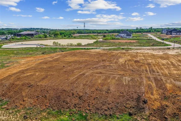 a view of an outdoor space and lakeside