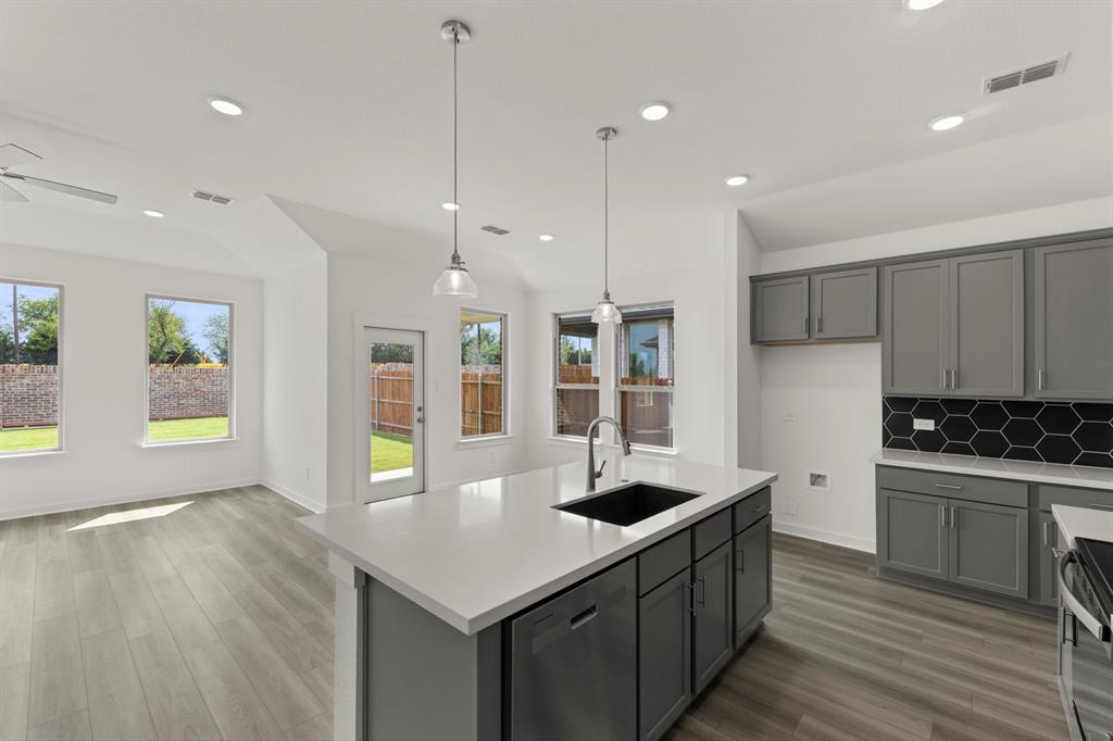 1109 Rushing Court Aubrey, TX 76227 - Photo 7 of 32 11. 1109 Rushing - Kitchen (4)