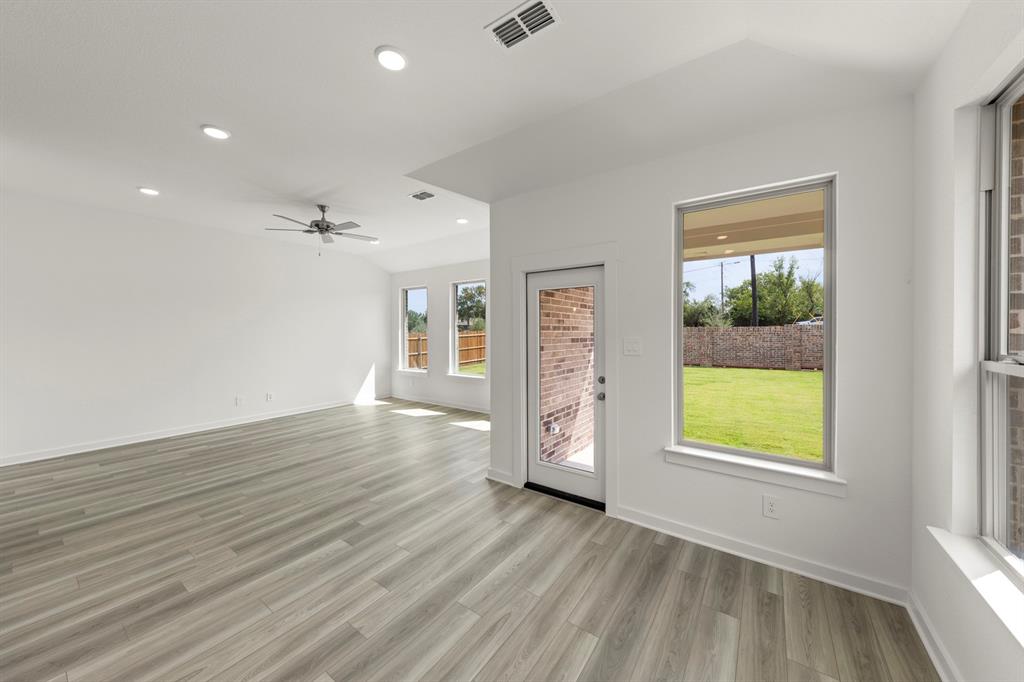 1109 Rushing Court Aubrey, TX 76227 - Photo 9 of 32 13. 1109 Rushing - Dining (2)