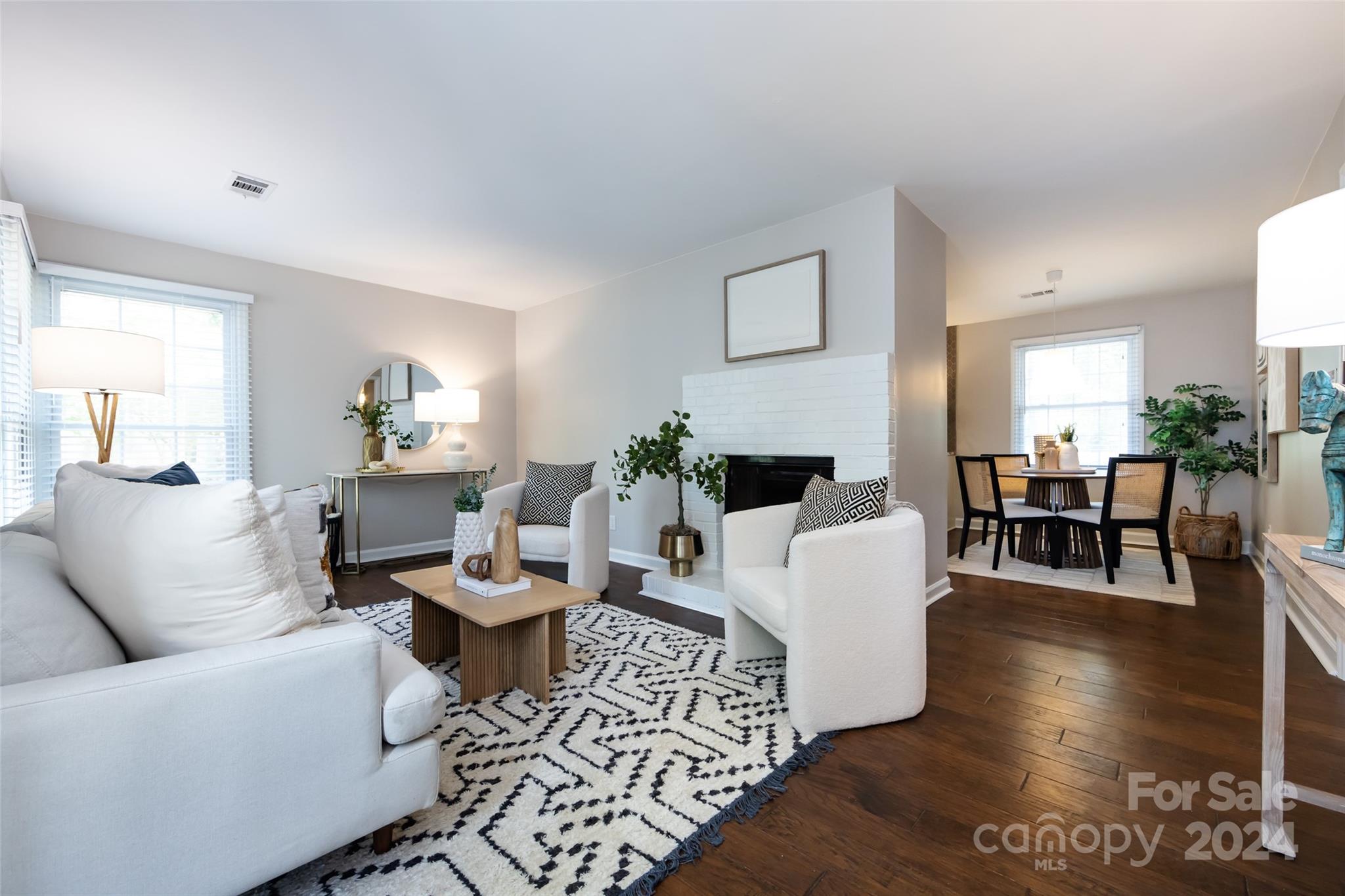 725 Rome Court Charlotte, NC 28209 - Photo 6 of 34 Gallery Image 6