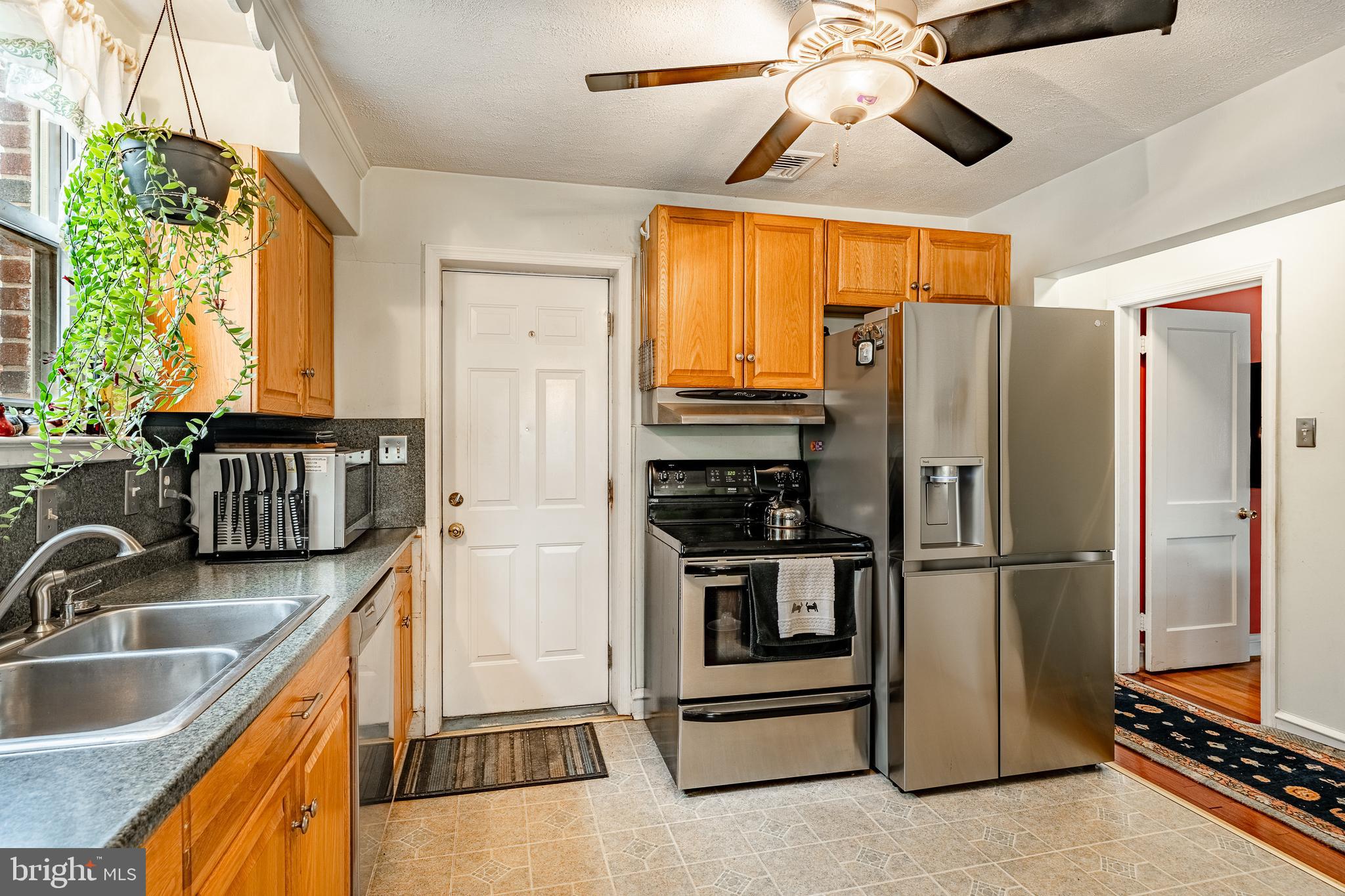 1107 North Providence Road Media, PA 19063 - Photo 9 of 39 Gallery Image 9