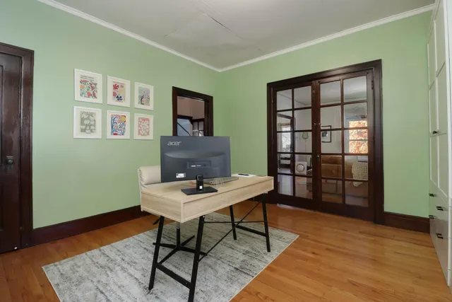 $239,900 | 601 East Grove Street, Bloomington, IL 61701