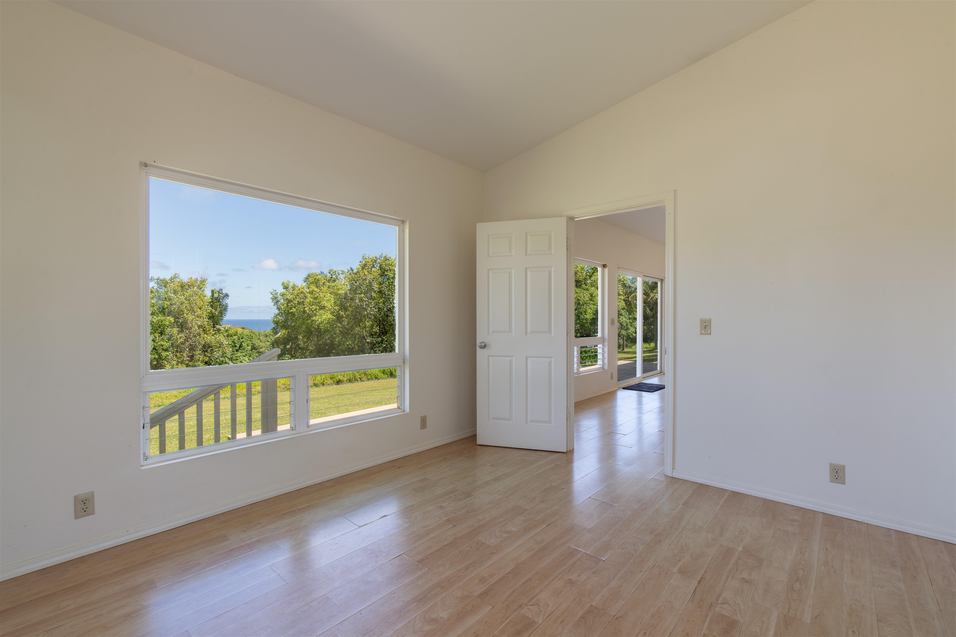 601 North Honokala Road, Unit B Haiku, HI 96708 - Photo 11 of 38