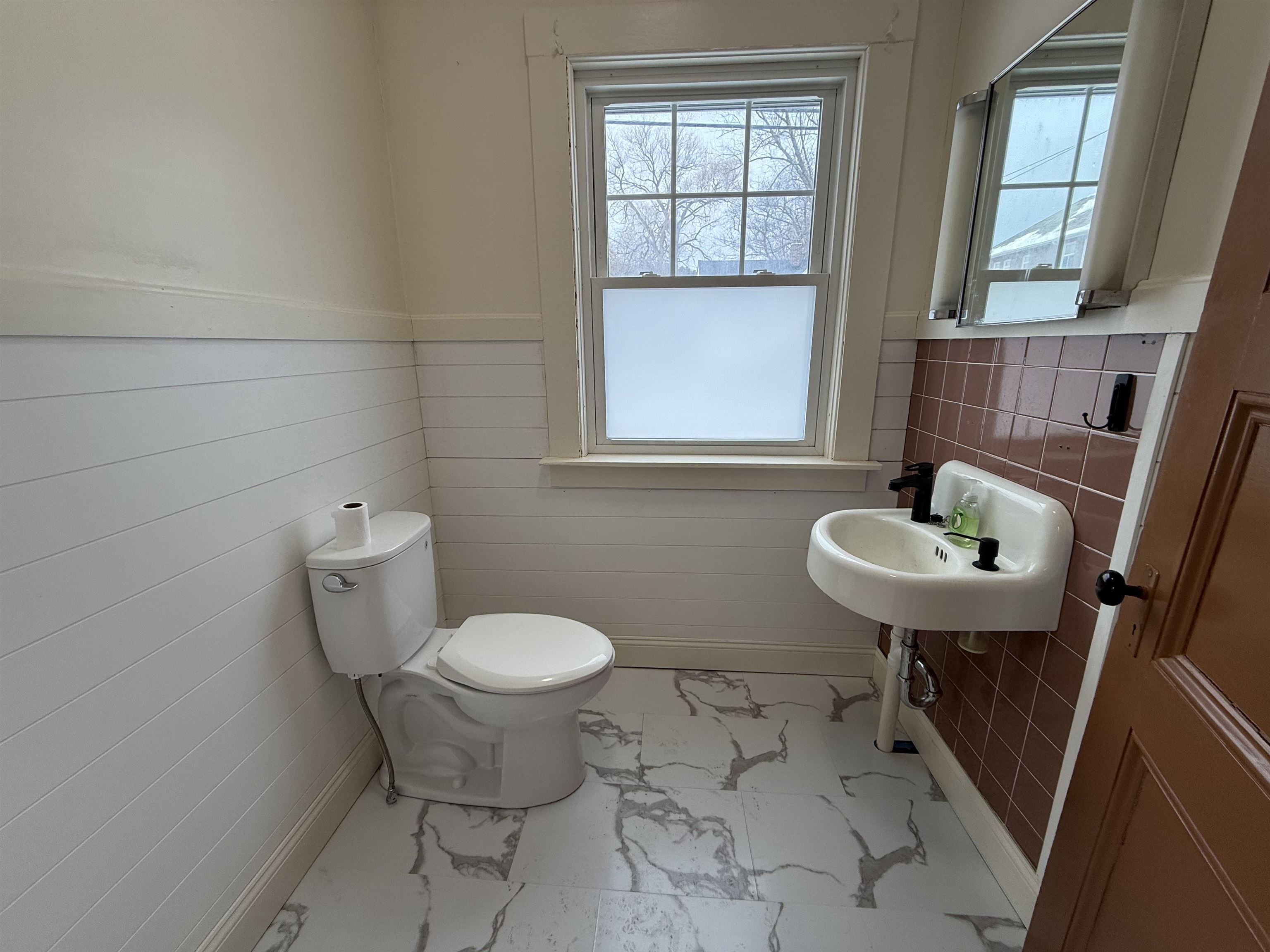 278 Highway 4 Enfield, NH 03748 - Photo 16 of 50