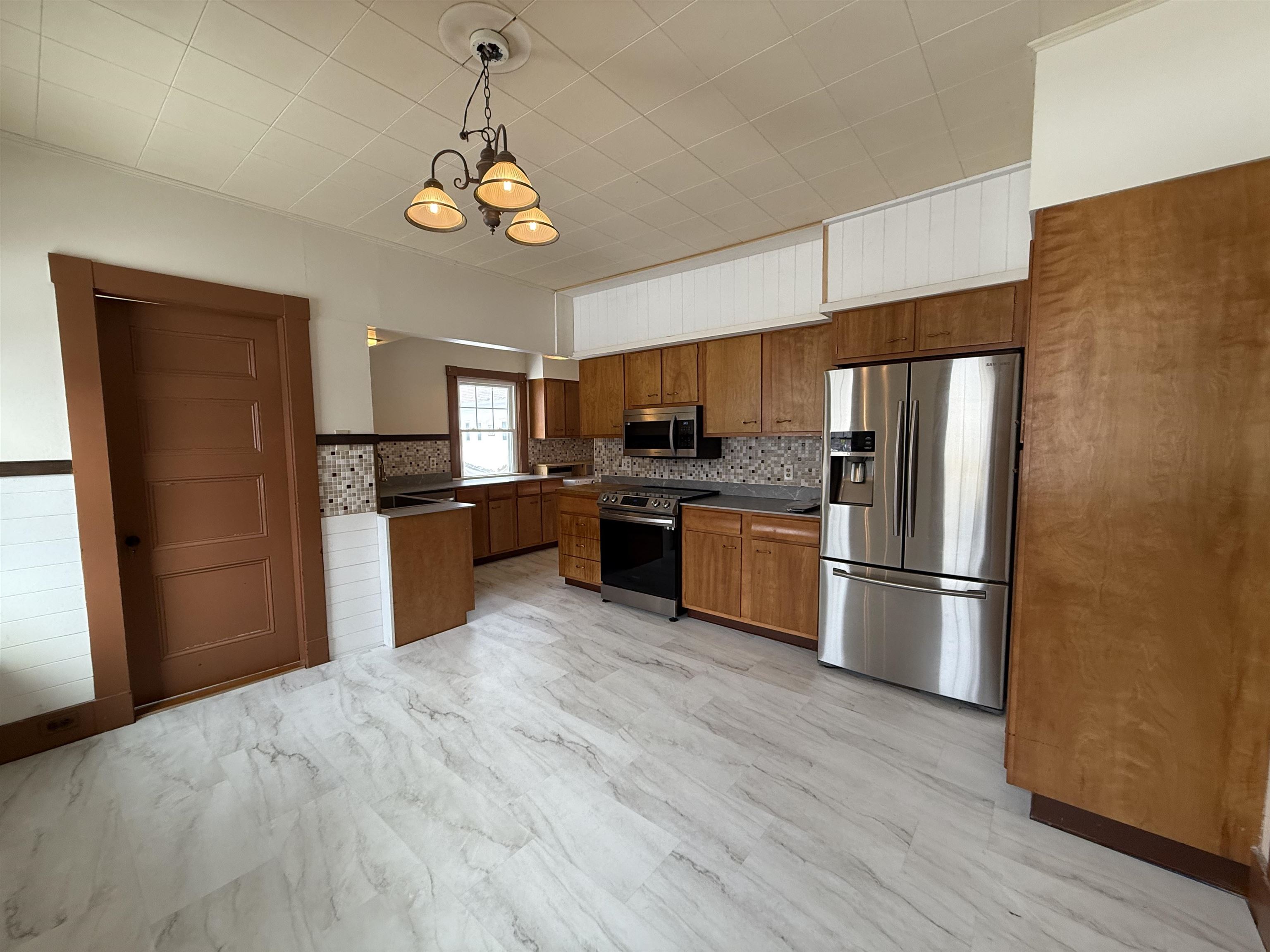 278 Highway 4 Enfield, NH 03748 - Photo 2 of 50