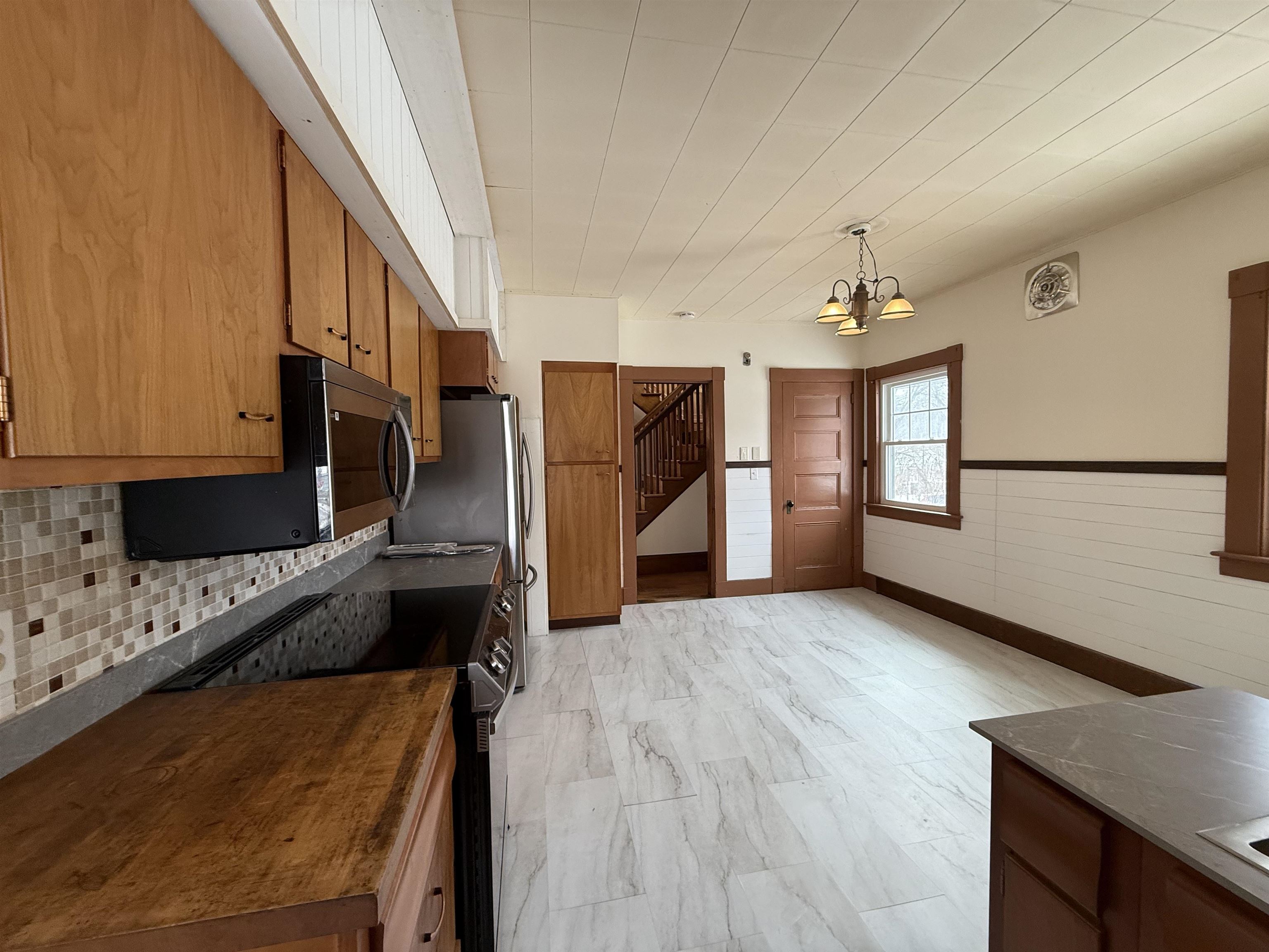 278 Highway 4 Enfield, NH 03748 - Photo 9 of 50