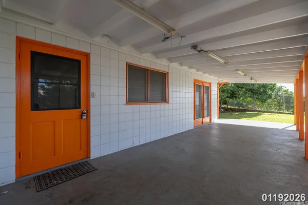 $2,500 | 1535 Ala Amoamo Street, Unit DOWNSTAIRS, Honolulu, HI 96819