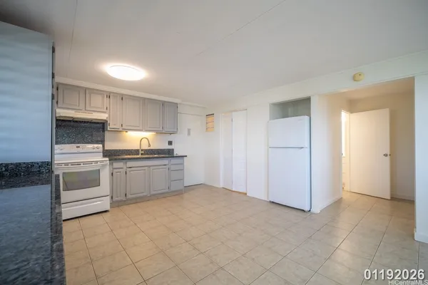 $2,500 | 1535 Ala Amoamo Street, Unit DOWNSTAIRS, Honolulu, HI 96819