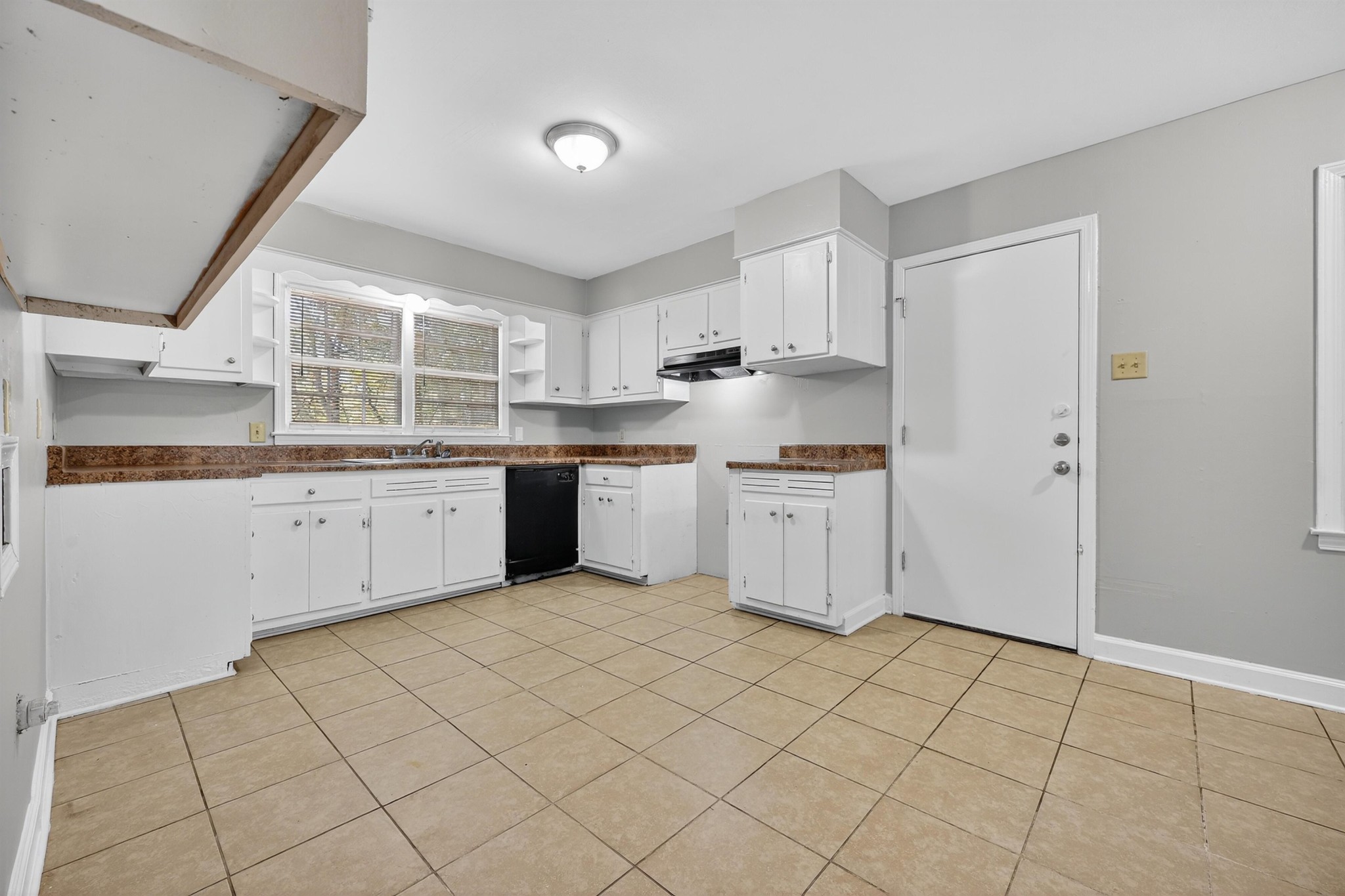 2879 Bannockburn Road Memphis, TN 38128 - Photo 11 of 25 Gallery Image 11