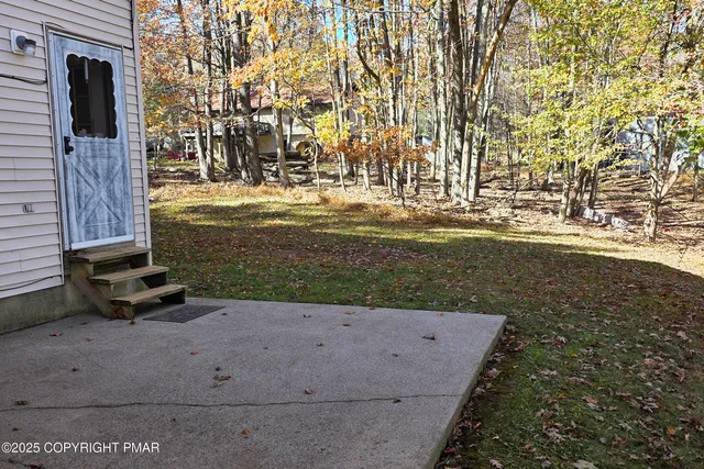 $1,850 | 21 Mountain Drive, Unit 101, Mount Pocono, PA 18344